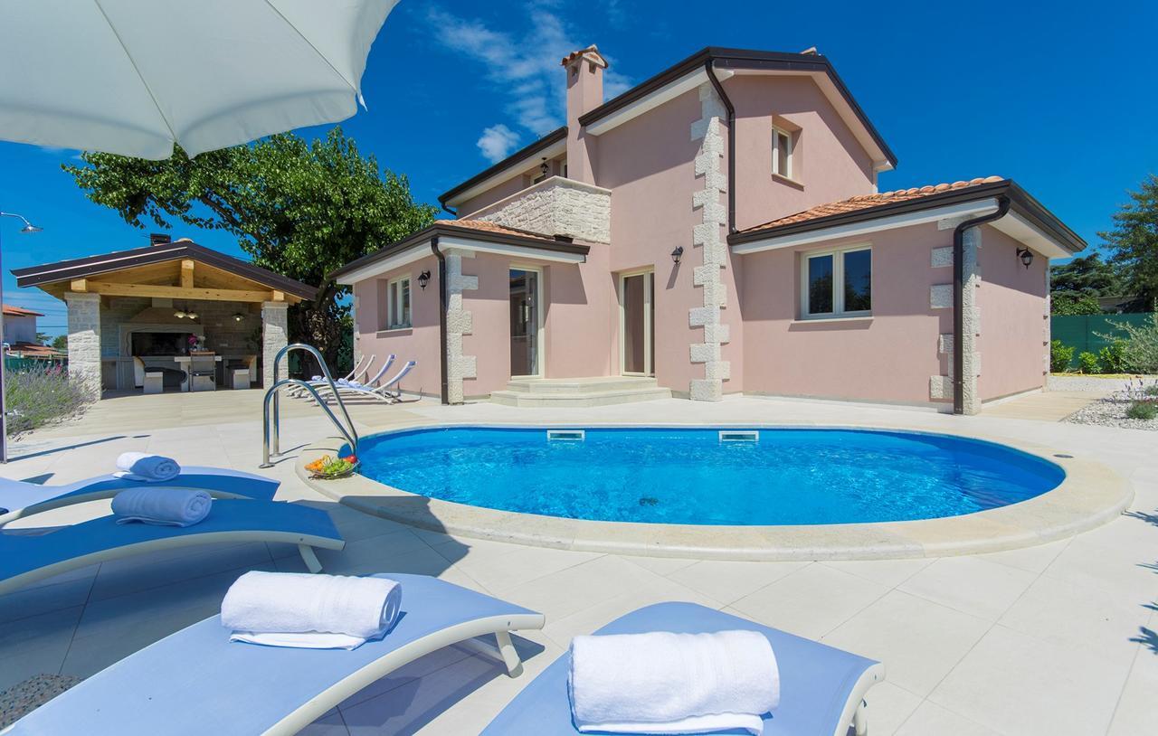 Villa Contessa Πόρετς Εξωτερικό φωτογραφία